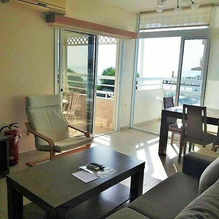 16 Sandy Beach Larnaca Exterior foto